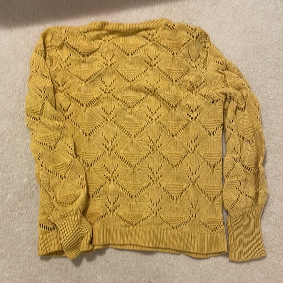 Yellow Detailed crew neck sweater in light cotton yarn by the brand Cream (UK) - Picture 3 of 3